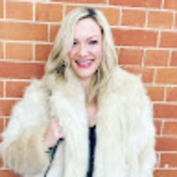 Meet your Posher, Jane - Picture 1 of 1